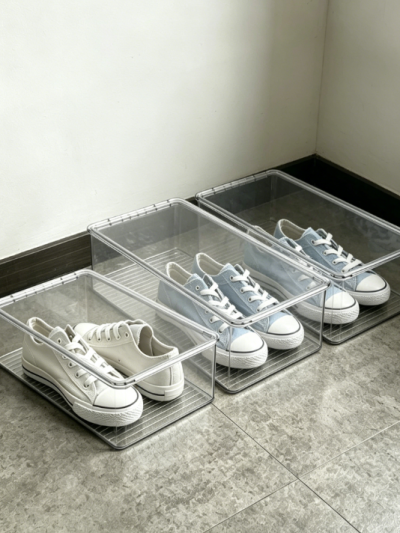 Transparent Plastic Shoe Boxes with Hinged Lids